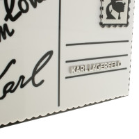 Karl Lagerfeld clutch dans l'optique d'enveloppe