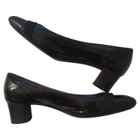 Salvatore Ferragamo pumps in vernice