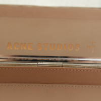 Acne box clutch