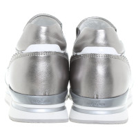 Hogan Sneakers in Silberfarben