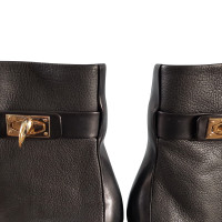 Givenchy "Boots Shark" cuneo