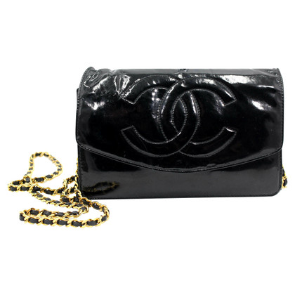 Chanel Wallet on Chain aus Lackleder in Schwarz
