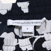 Diane Von Furstenberg Paio di Pantaloni in Seta