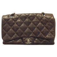 Chanel Classic Flap Bag Medium in Pelle in Marrone