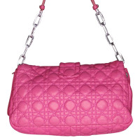 Christian Dior Handtasche aus Leder in Rosa / Pink