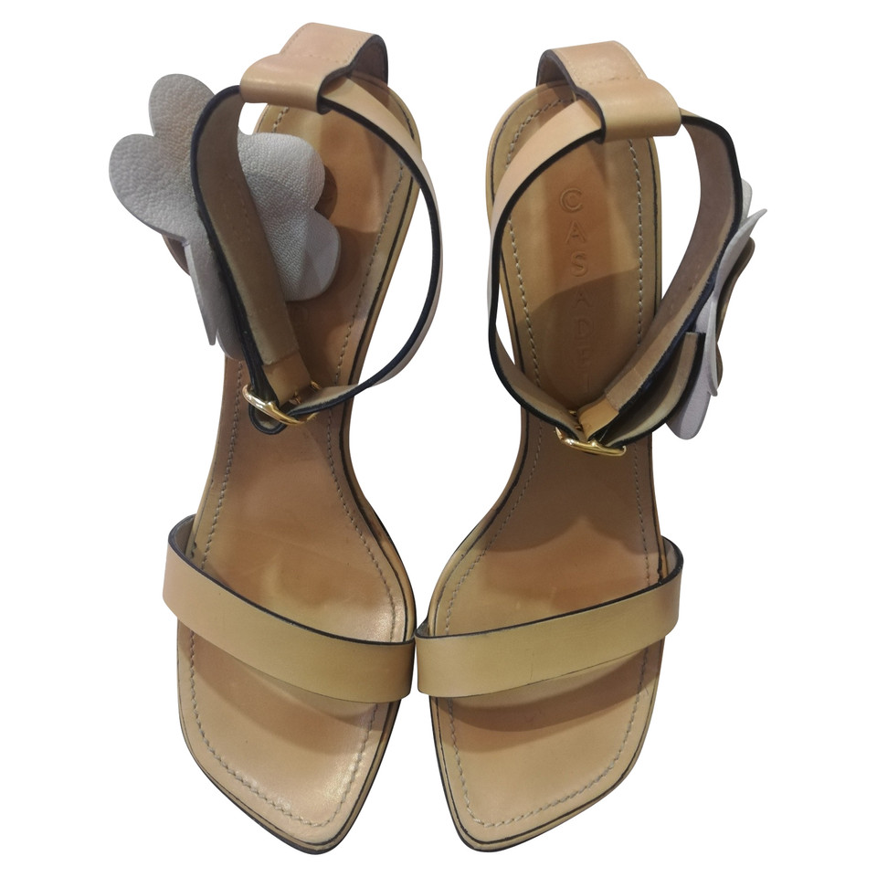 Casadei Sandalen aus Leder in Beige