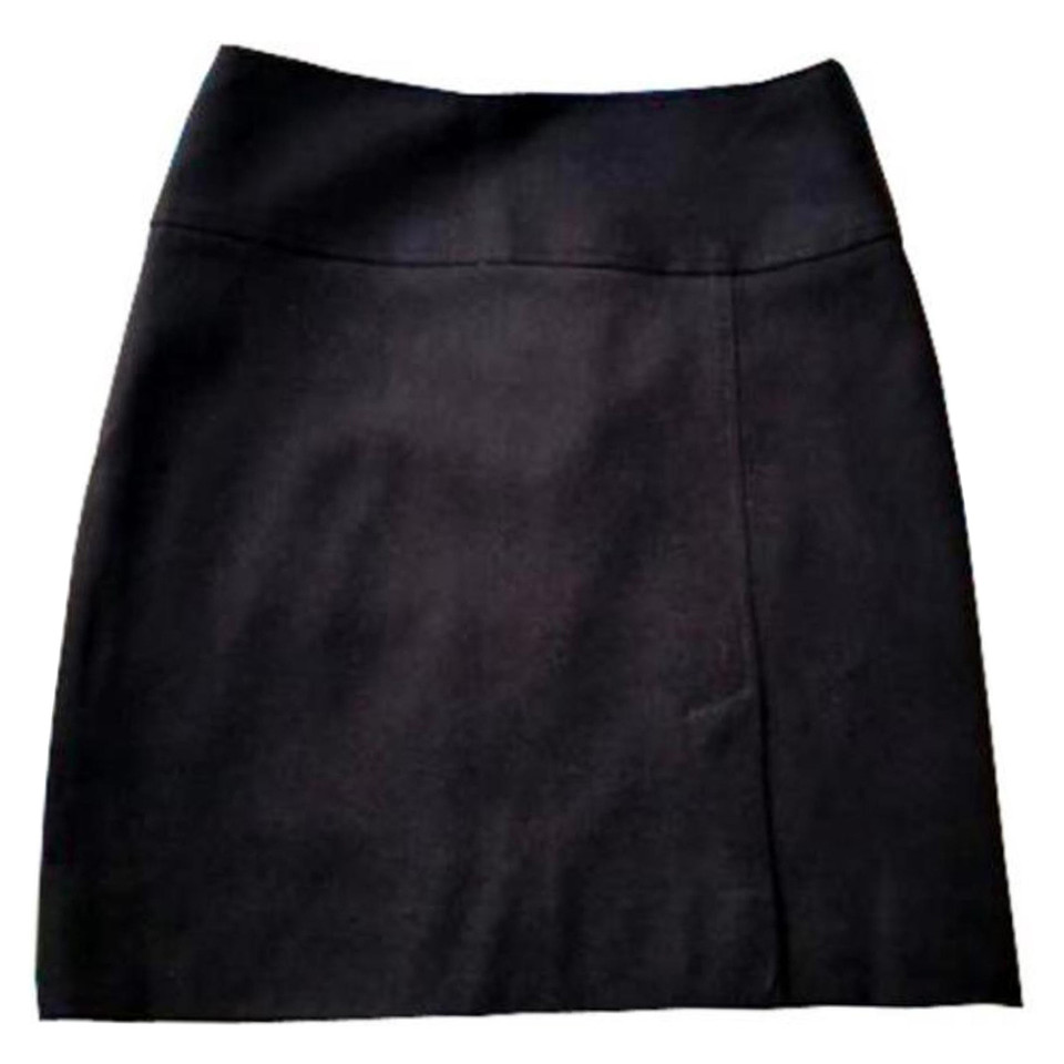 Dolce & Gabbana Skirt in black wool