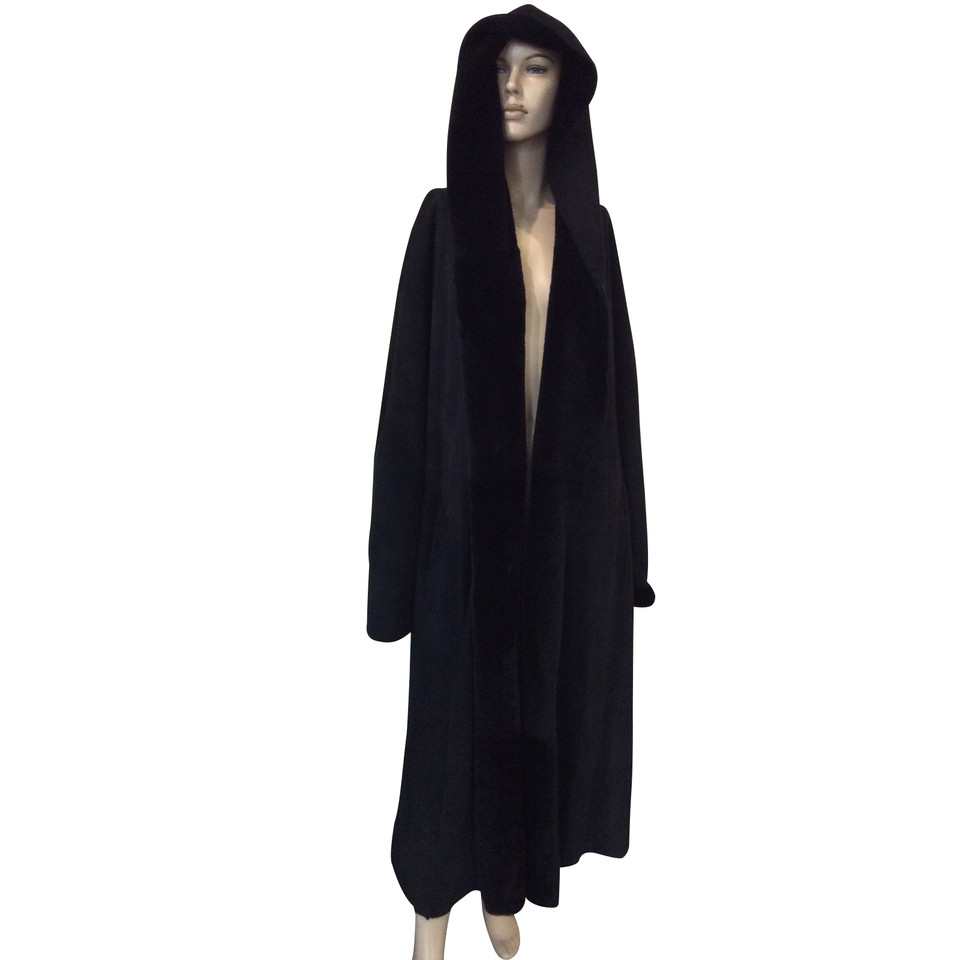 Donna Karan Jacket/Coat Fur in Black
