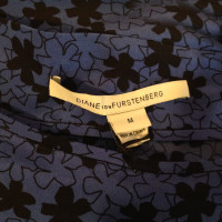 Diane Von Furstenberg Top Silk "New Hanky"