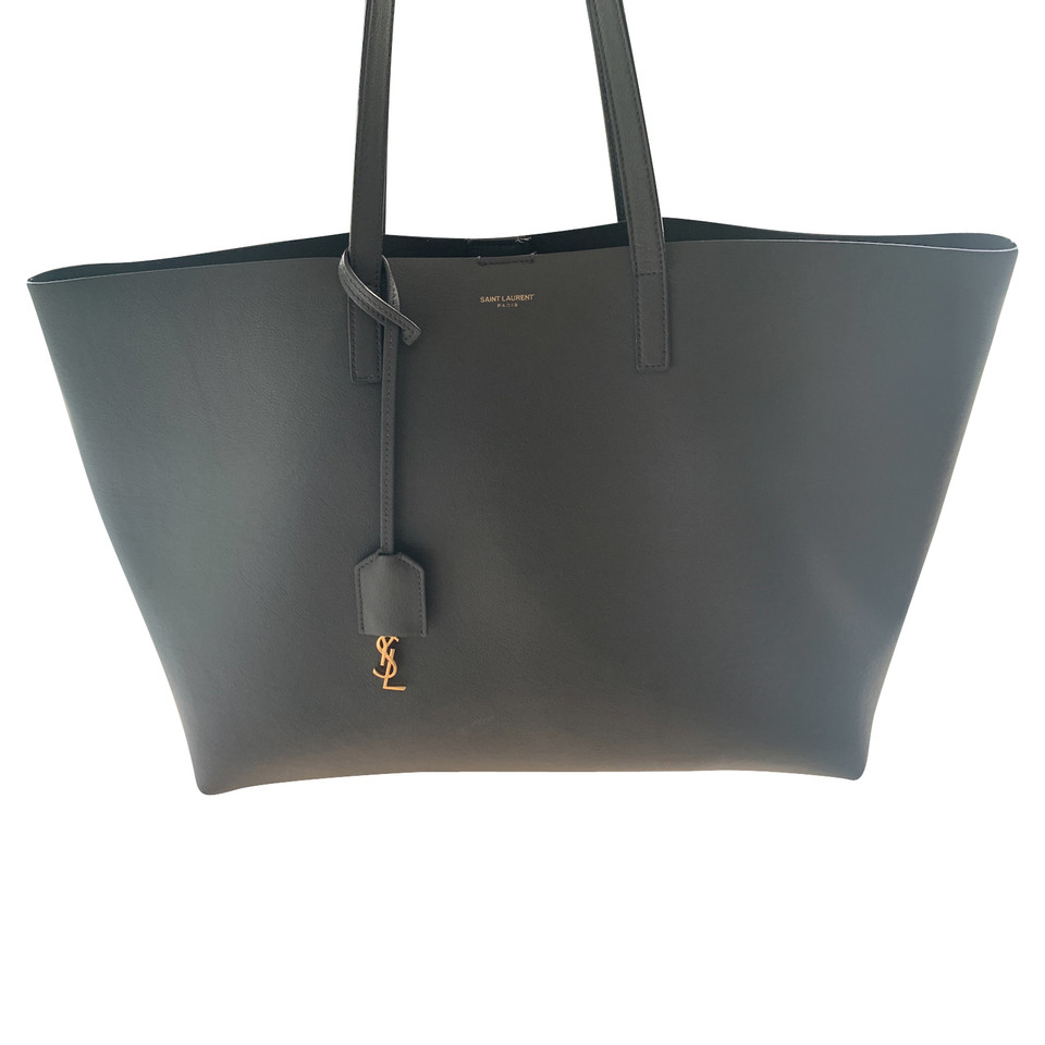 Saint Laurent Shopping Bag aus Leder in Grau