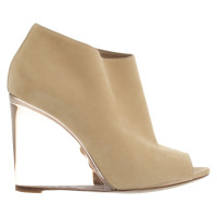 Burberry Wedges aus Leder in Beige