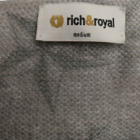 Rich & Royal Sweater with pattern
