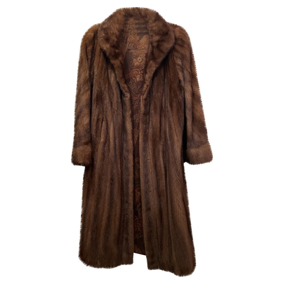 Saga Mink Jacket/Coat Fur in Brown