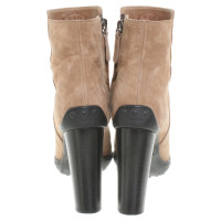 Tod's Ankle boots in beige