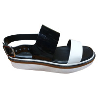 Tod's Patent leather sandals