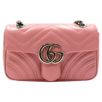 Gucci GG Marmont Flap Bag Normal in Pelle in Rosa
