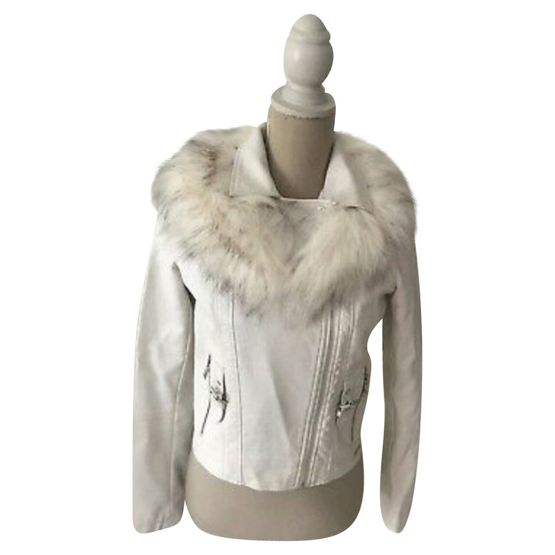 guess white leather jacket