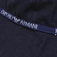 Armani Chapeau en bleu foncé