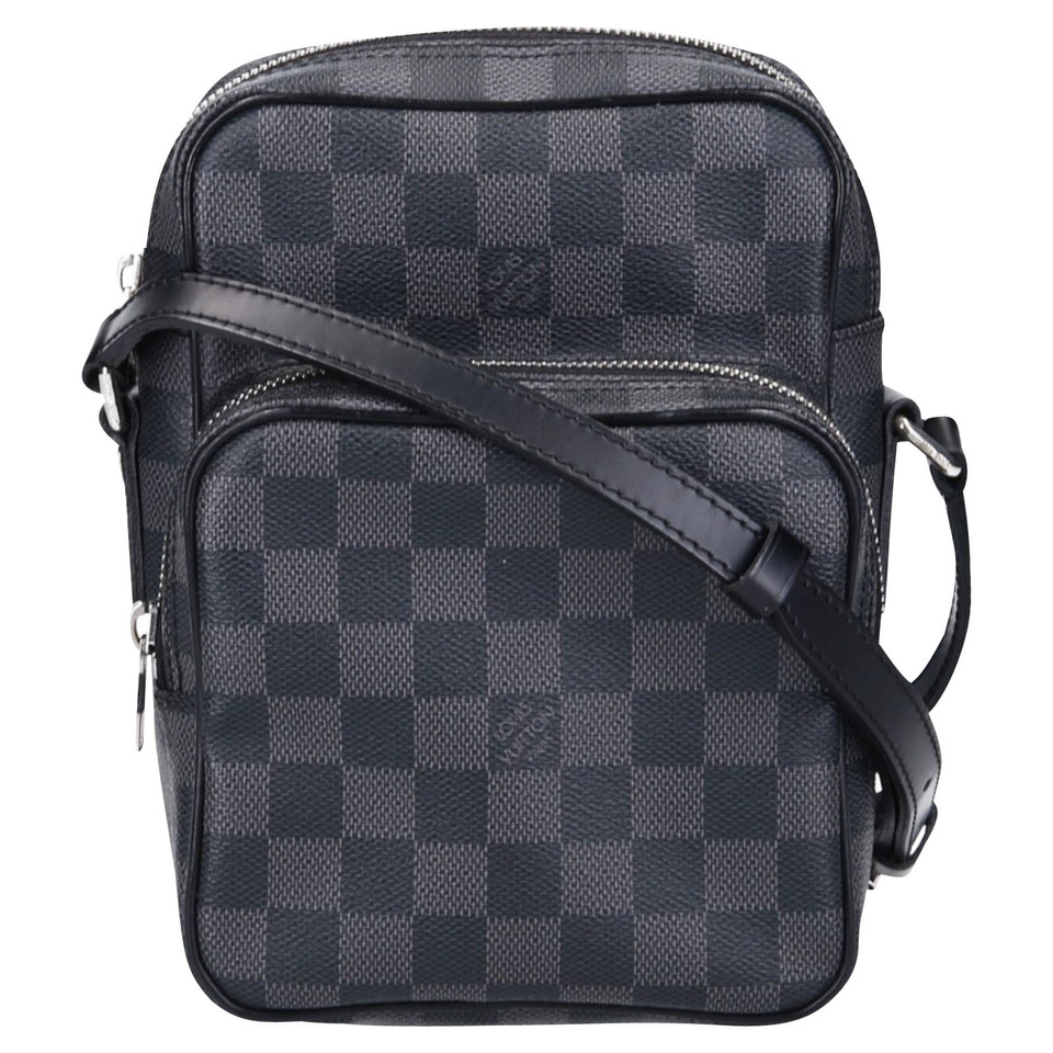 Louis Vuitton Shoulder bag in Grey