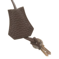 Hermès Keychain in Bruin
