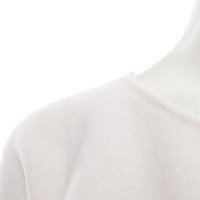 The Mercer N.Y. Cashmere sweater in cream