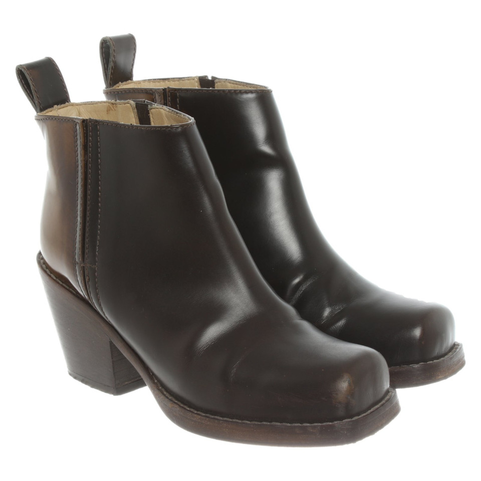 Acne Stiefeletten aus Leder in Braun