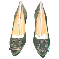 Manolo Blahnik Pumps/Peeptoes Silk in Olive