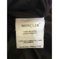 Moncler Jacke/Mantel in Braun