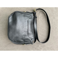 Kaviar Gauche Shoulder bag Leather in Black