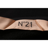 No. 21 Robe