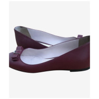 Bally Slipper/Ballerinas aus Leder in Bordeaux