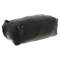 Marni Handtasche aus Leder in Schwarz
