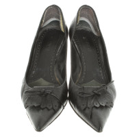 Hugo Boss Pumps/Peeptoes aus Leder in Schwarz