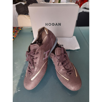 Hogan Sneakers aus Leder in Bordeaux