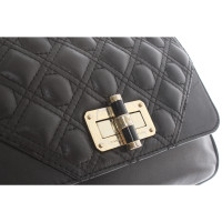 Diane Von Furstenberg Shoulder bag Leather in Black