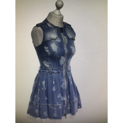 Sly 010 Kleid aus Jeansstoff in Blau