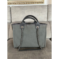 Chanel Deauville Small Tote aus Baumwolle in Grau