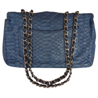 Chanel 2.55 aus Leder in Blau