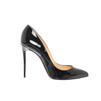 Christian Louboutin Pumps/Peeptoes aus Lackleder in Schwarz