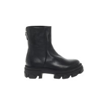 Steve Madden Boots Leather in Black