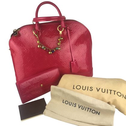 Louis Vuitton Alma aus Lackleder