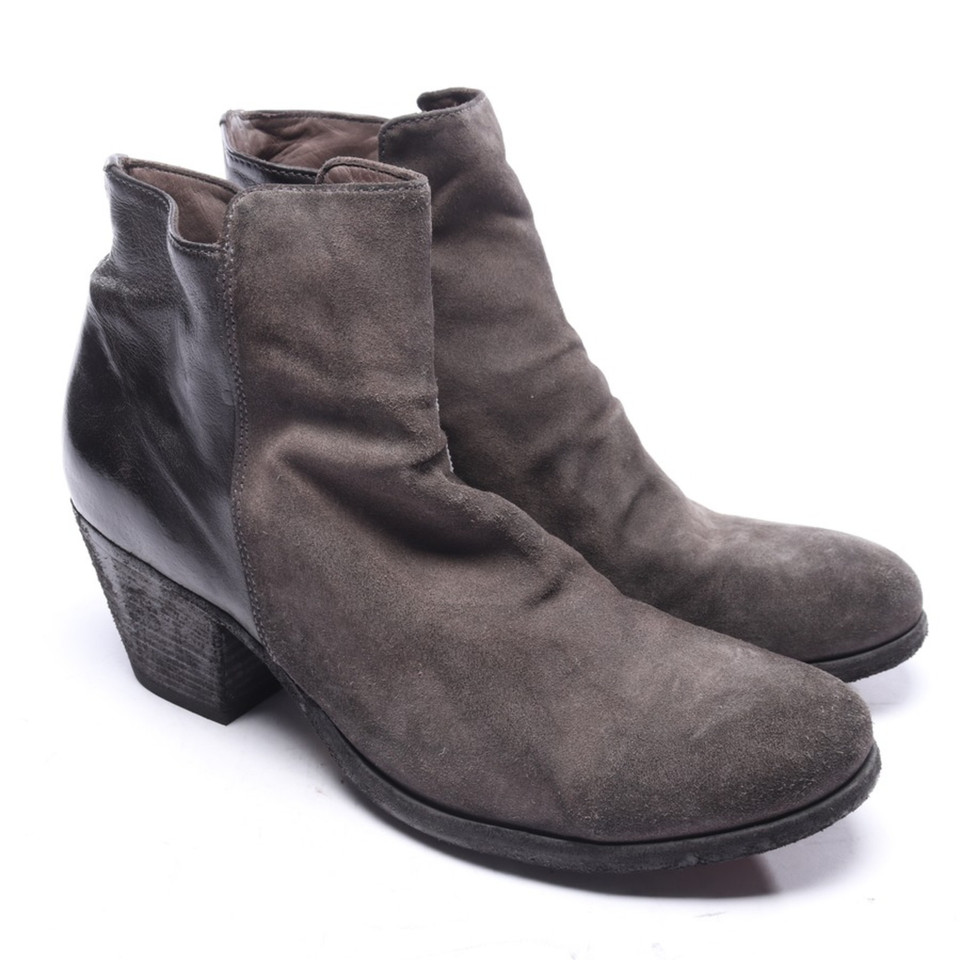 Officine Creative Stiefeletten aus Leder in Grau