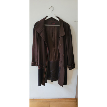 Escada Jacket/Coat Wool in Brown