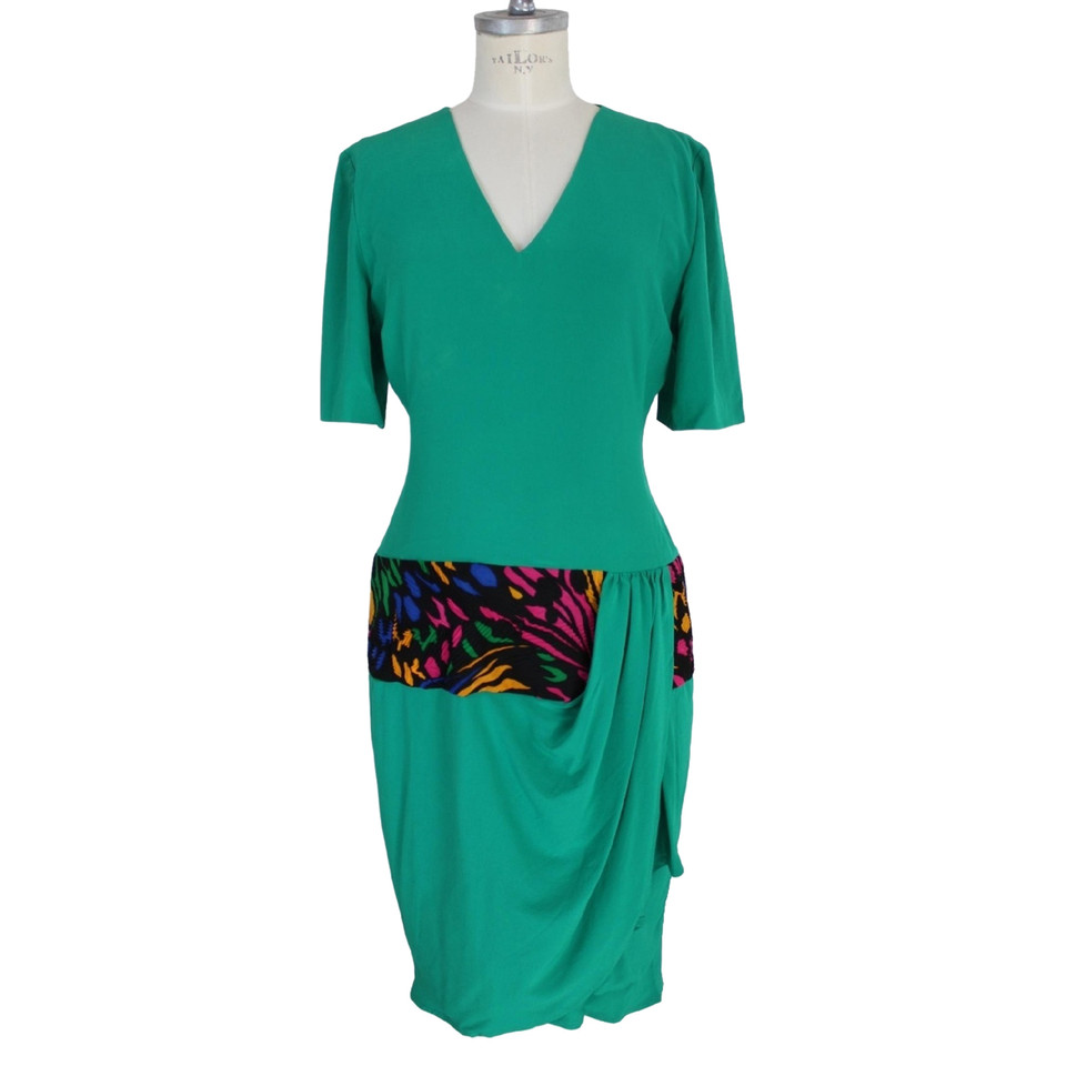 Mila Schön Concept Kleid aus Seide in Grün