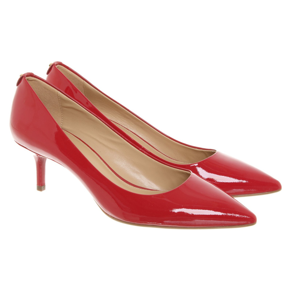 Michael Kors Pumps/Peeptoes Lakleer in Rood