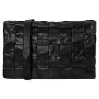 Bottega Veneta Casette Bag Leather in Black
