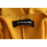 Reformation Robe en Jaune