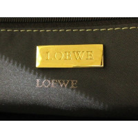 Loewe Handtasche aus Leder in Beige