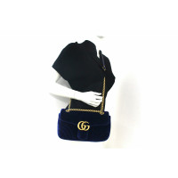 Gucci GG Marmont Velvet Shoulder Bag en Bleu