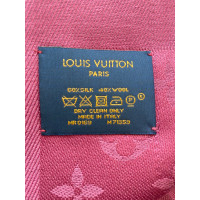 Louis Vuitton Monogram Tuch in Bordeaux